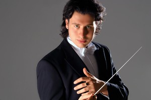 Дмитрий Юровский (Dmitri Jurowski)
