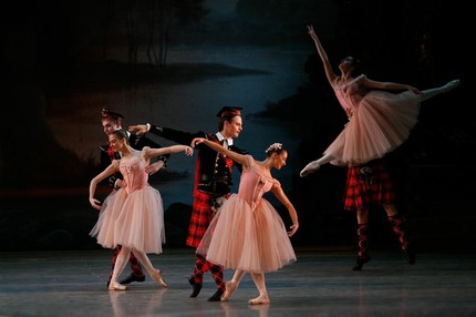 Балет Баланчина «Шотландская симфония» в Мариинском театре