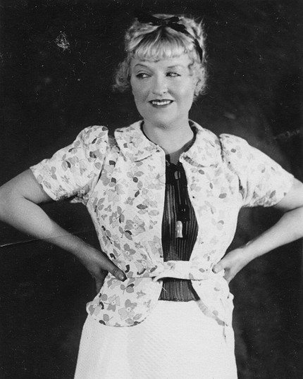 Мария Бабанова в роли Тани из пьесы Алексея Арбузова «Таня»