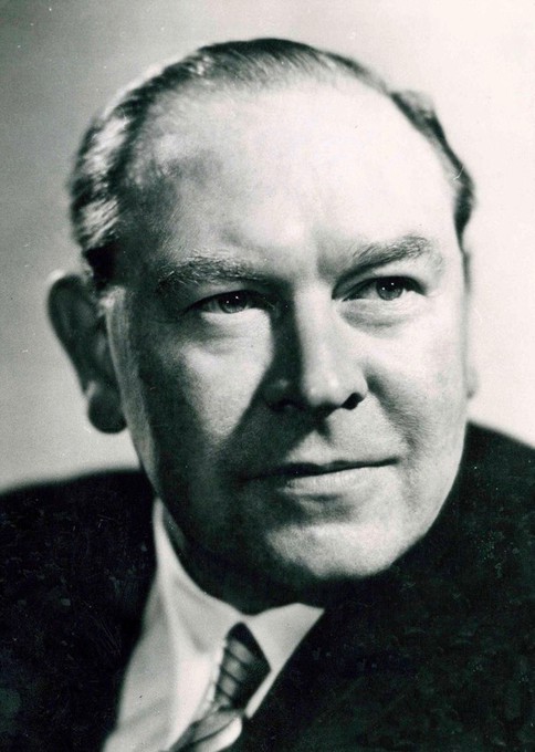 Джеральд Мур