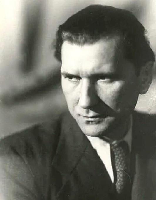 Леонид Михайлович Лавровский