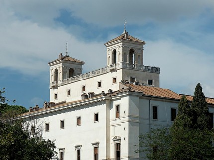 Фото Виллы Медичи в Риме, в которой располагалась Французская академия