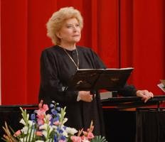 Елена Образцова