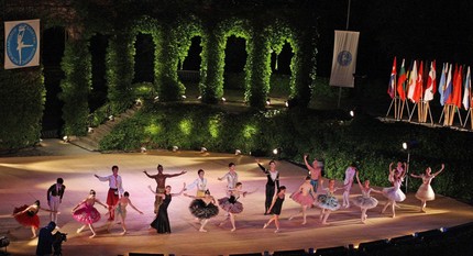 Балетный конкурс в Варне отмечает 50-летие