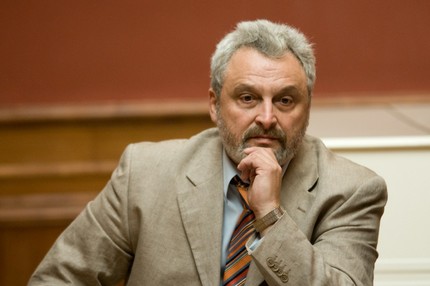 Юрий Александров