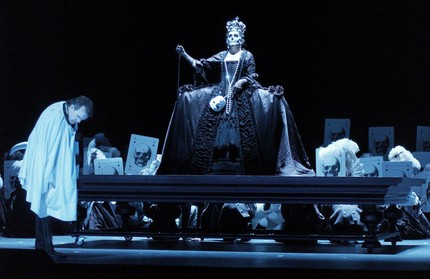 «Пиковая дама» в Гамбургской опере. Фото: © Beu