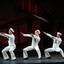 Моряки в спектакле "Матросы на берегу" переходят от акробатики к классическим па. 
Источник: Сайт Большого театра