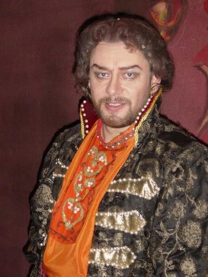 Оперный баритон в камерной программе