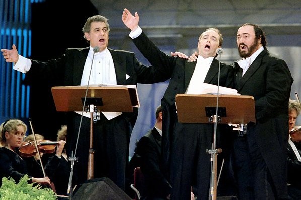 Три тенора споют в Москве