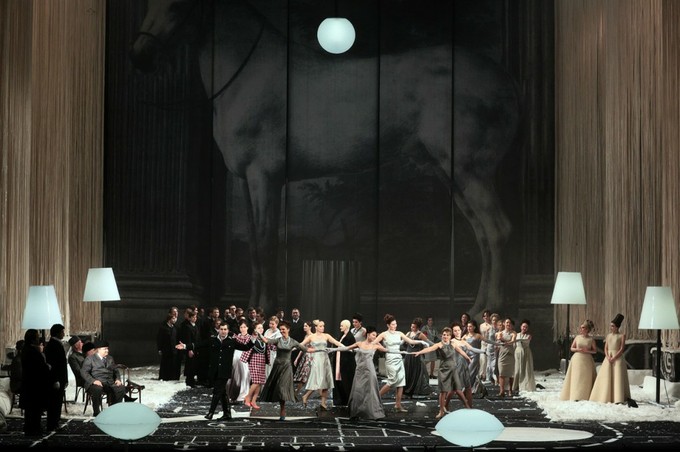 Трудности лёгкого жанра