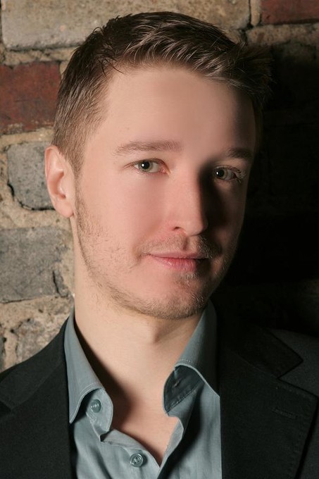 Звёзды оперы: Максим Миронов