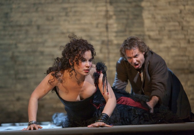 Среди звёзд — больших и малых, сияющих и не очень…