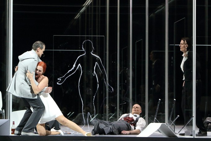 «Лулу»: жизнь в обнажённой реальности