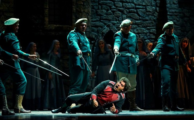 Заклятие огнём и мраком