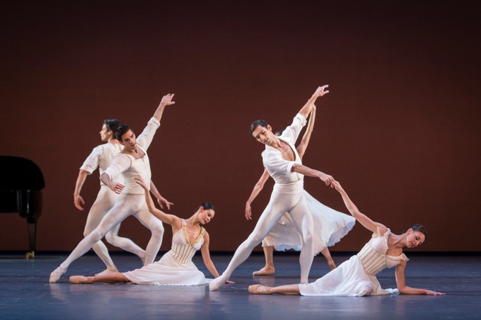 Вечер одноактных балетов в парижской опере Гарнье