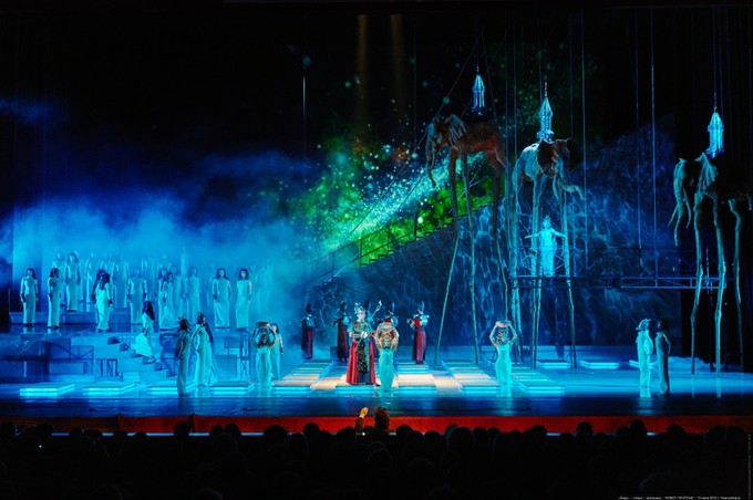 Опера «от кутюр», или Вдохновенный плод эстетики и любви