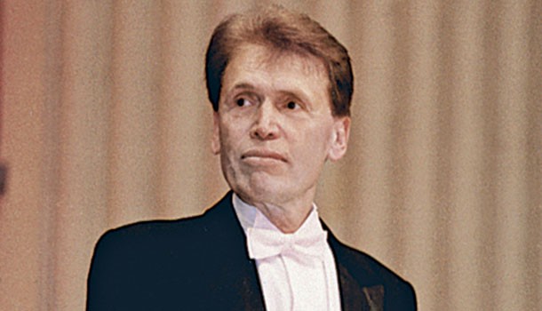 Скончался дирижёр Эдуард Серов