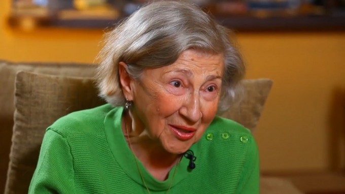 Белла Давидович: «Дышите глубже, вы взволнованы»