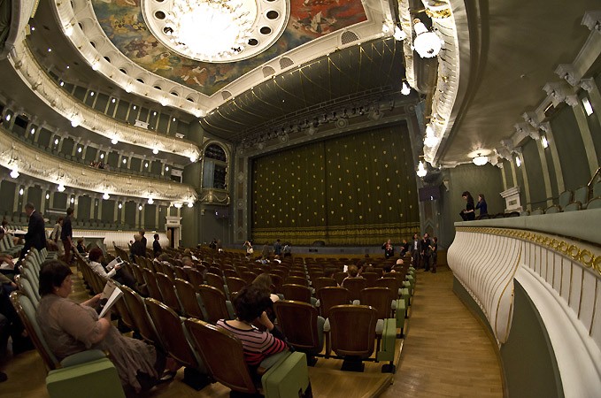 «Золото нартов» упало на морское дно