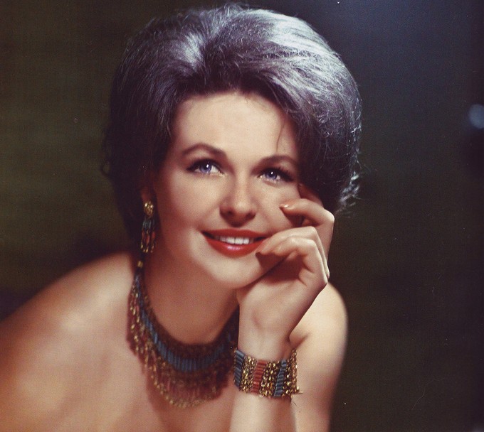 Наталья Фатеева: романтическая женщина с плюсом