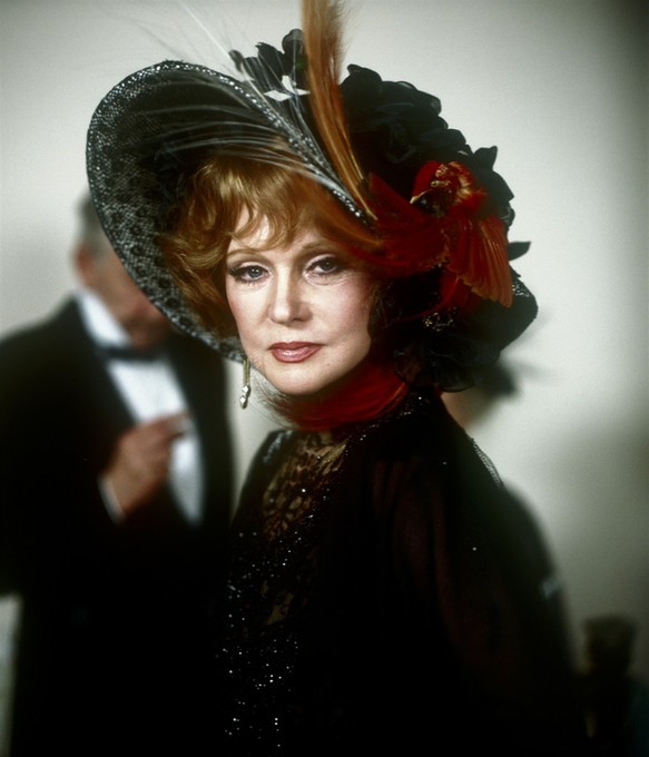 «Люся, стоп!». Людмила Гурченко и её новая книга