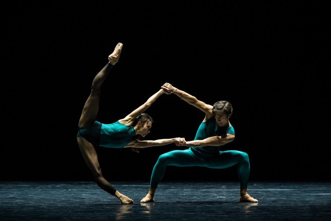 Форсайт на сцене театра «Астана Балет»