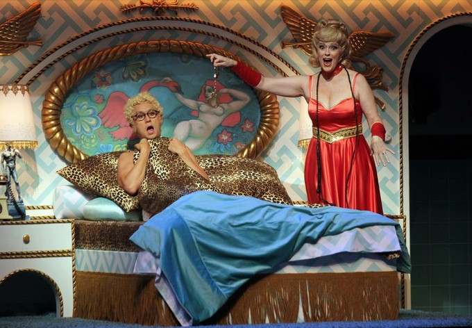 «Прекрасная Елена» в Гамбургской опере