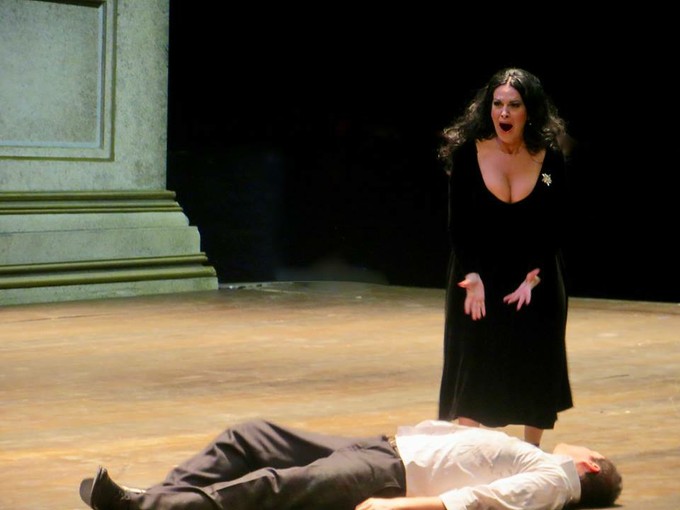 Анджела Георгиу в гамбургской «Тоске»