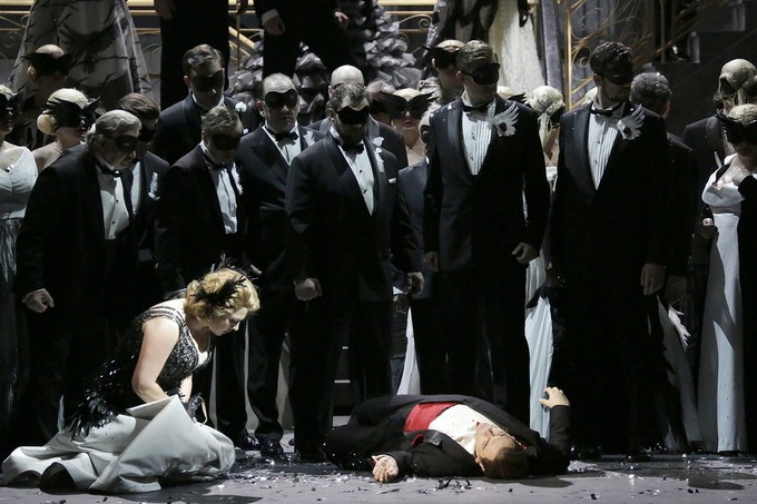 «Бал-маскарад» снова на сцене Большого театра