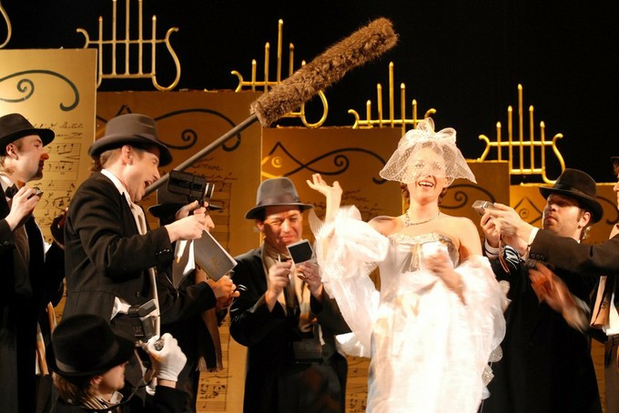 Золушка из Зазеркалья