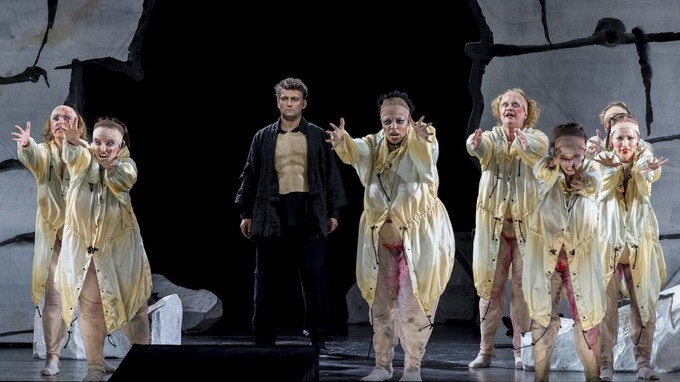 Как художник убил музыку