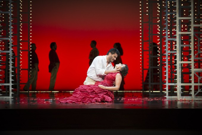 «Ария с цветком» в Бангкоке