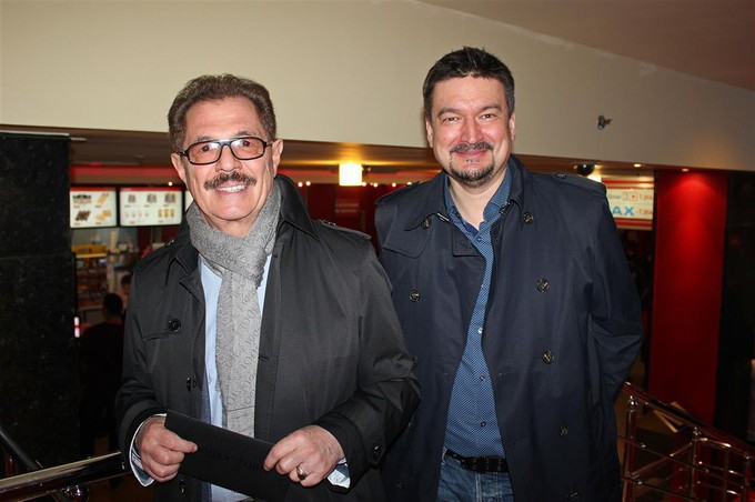 Гламур крепчает