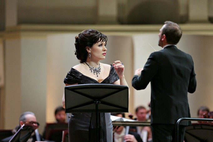 Бельканто априори…