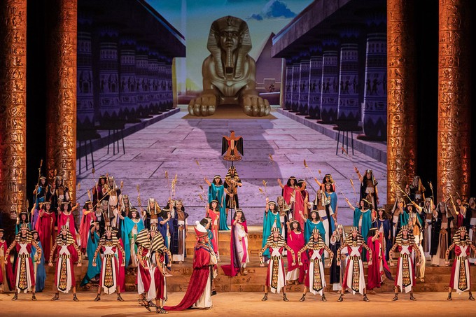 Диалоги в тени сфинкса