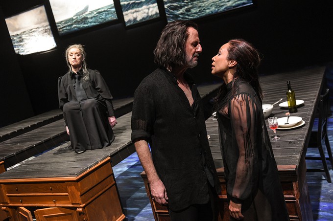 Немецкая премьера «Терезы» Майнца в Филармонии на Эльбе