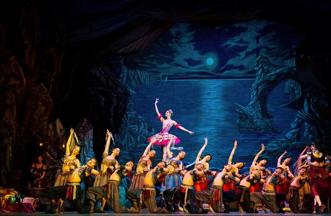 Балетное многоцветие на Казанской сцене