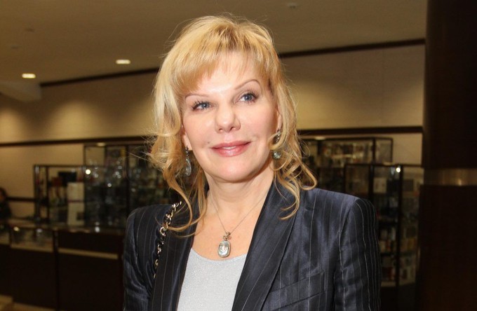 Александра Захарова: «В хорошей компании интересно даже надувать мыльные пузыри»