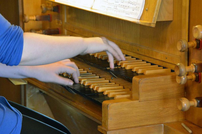 Они начинают с Баха