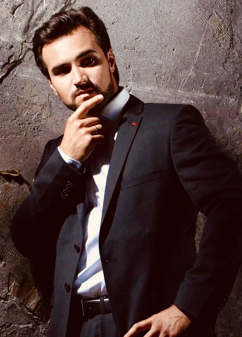 Звёзды оперы: Павел Колгатин