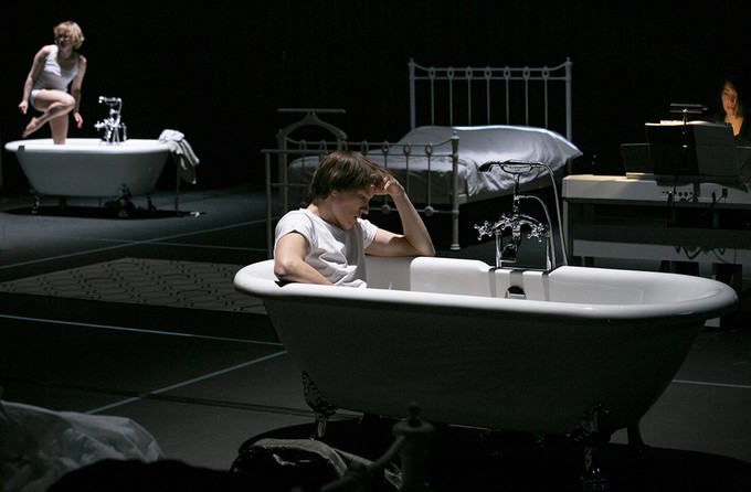 Игра в классики, но не по Кортасару…