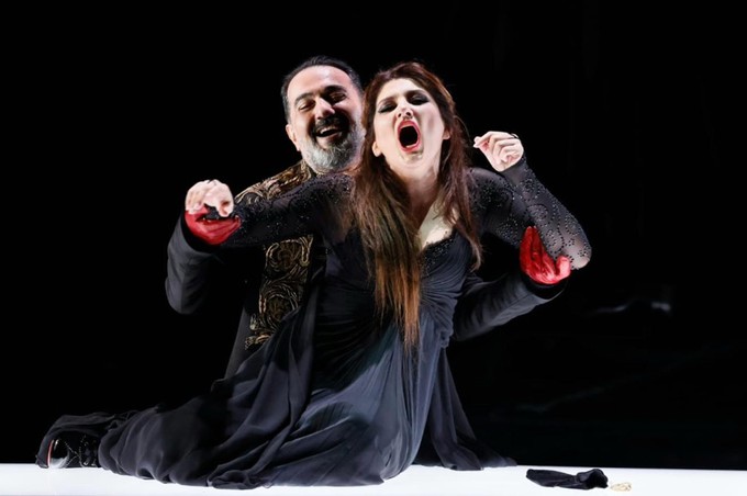 Найти свою Флорию Тоску…