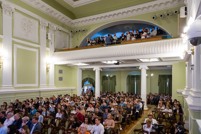 Правительство утвердило постановление о бесплатном втором высшем образовании в области искусств