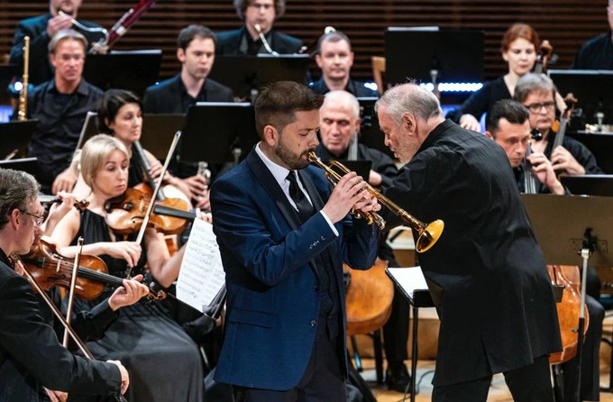 Фанфары для лауреатов