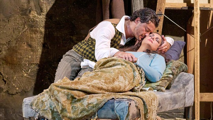 Анна Нетребко открыла новый сезон в Венской опере