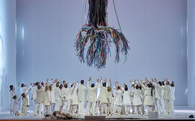 Посмертно оперный композитор и мертворождённая ворона