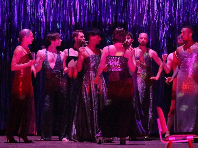 О лишних людях в современном оперном мейнстриме