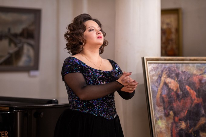 Юлия Меннибаева: голос сердца и тепло души