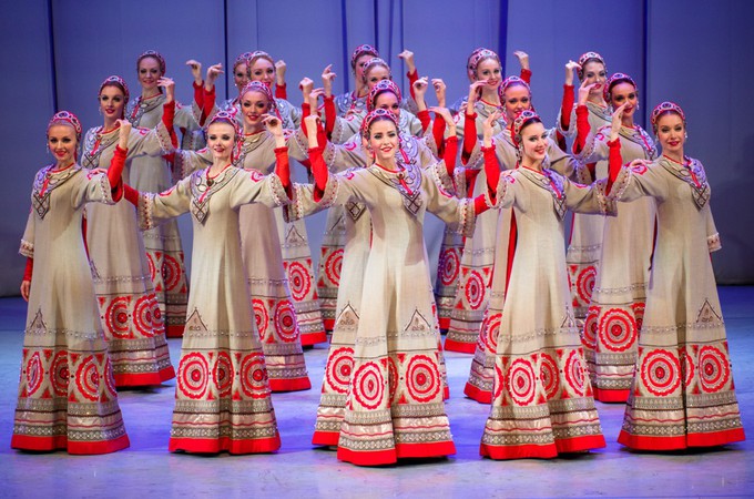 Юбилейный концерт ансамбля «Берёзка» в Петербурге