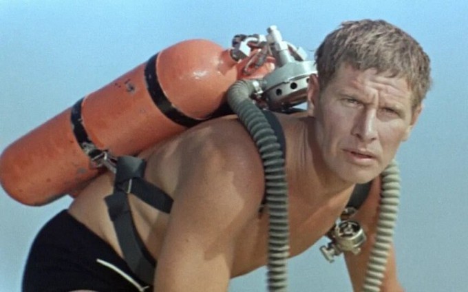 «Акваланги на дне» — как пионеры ловили шпиона